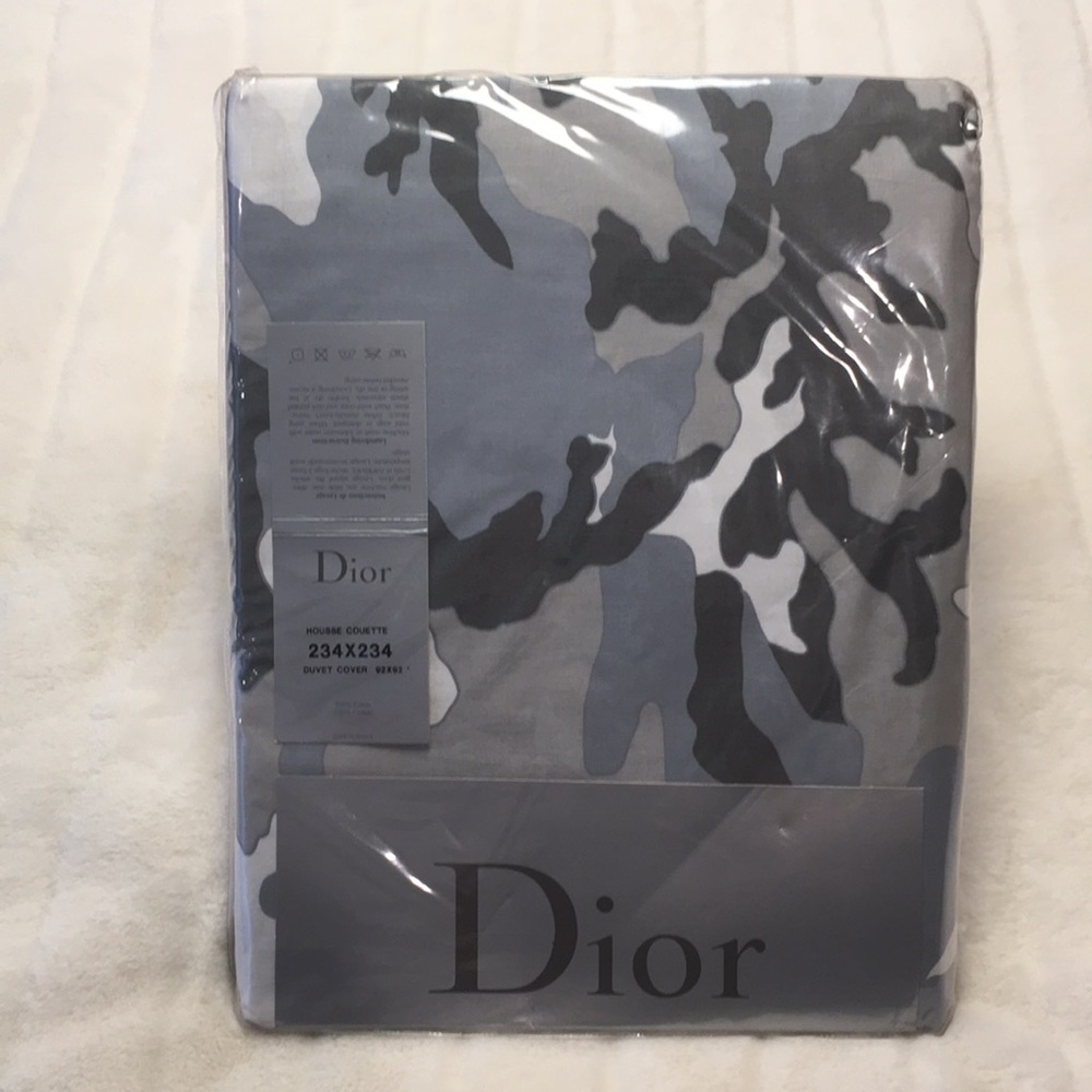 Duvet Cover, gray camo design